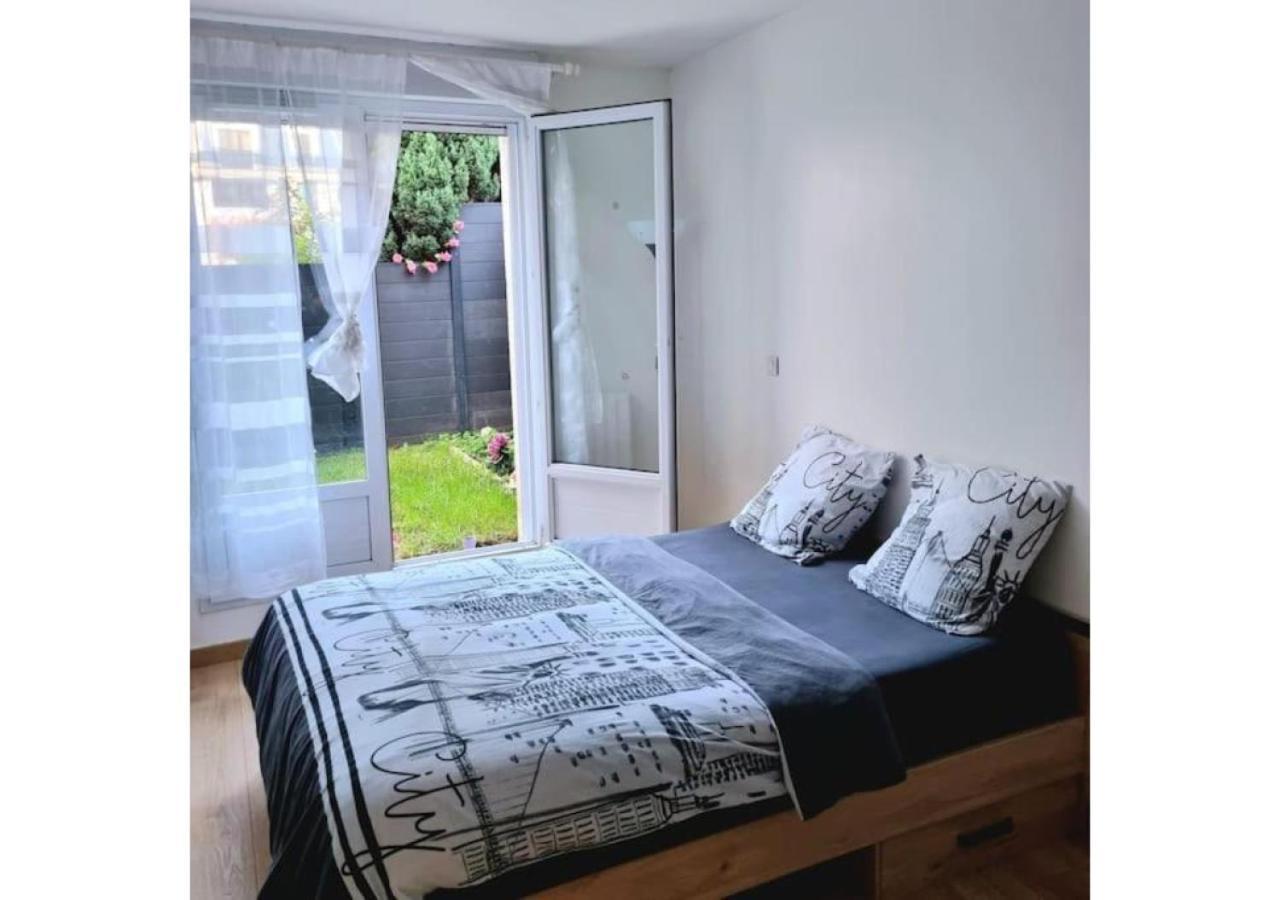 Superbe Appartement Avec Jardin Proche Versailles Saint-Cyr-lʼÉcole Extérieur photo